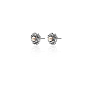 Silk & Steel Jewellery Petite Perle Stud Earrings – Pearl + Silver