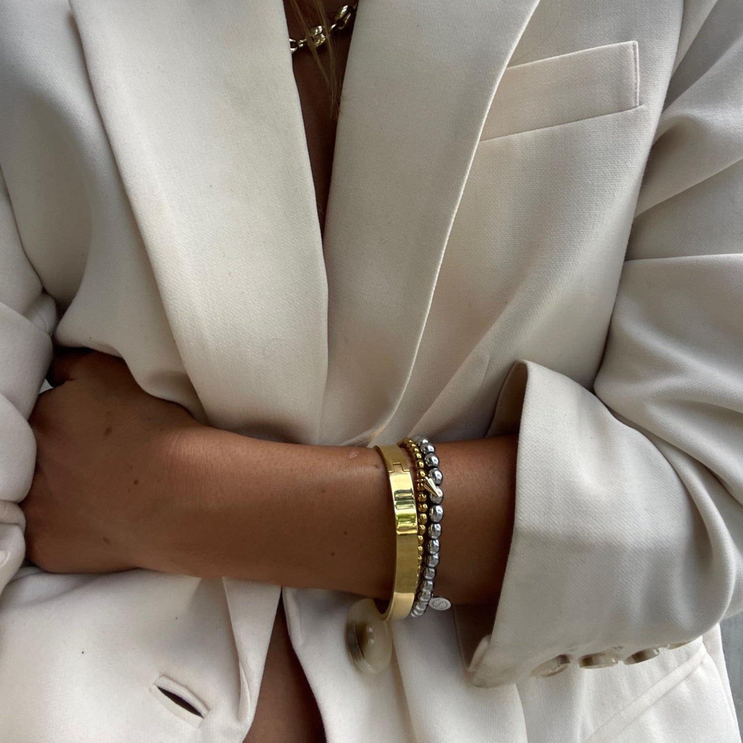 Silk & Steel Jewellery Luccia Bangle Gold