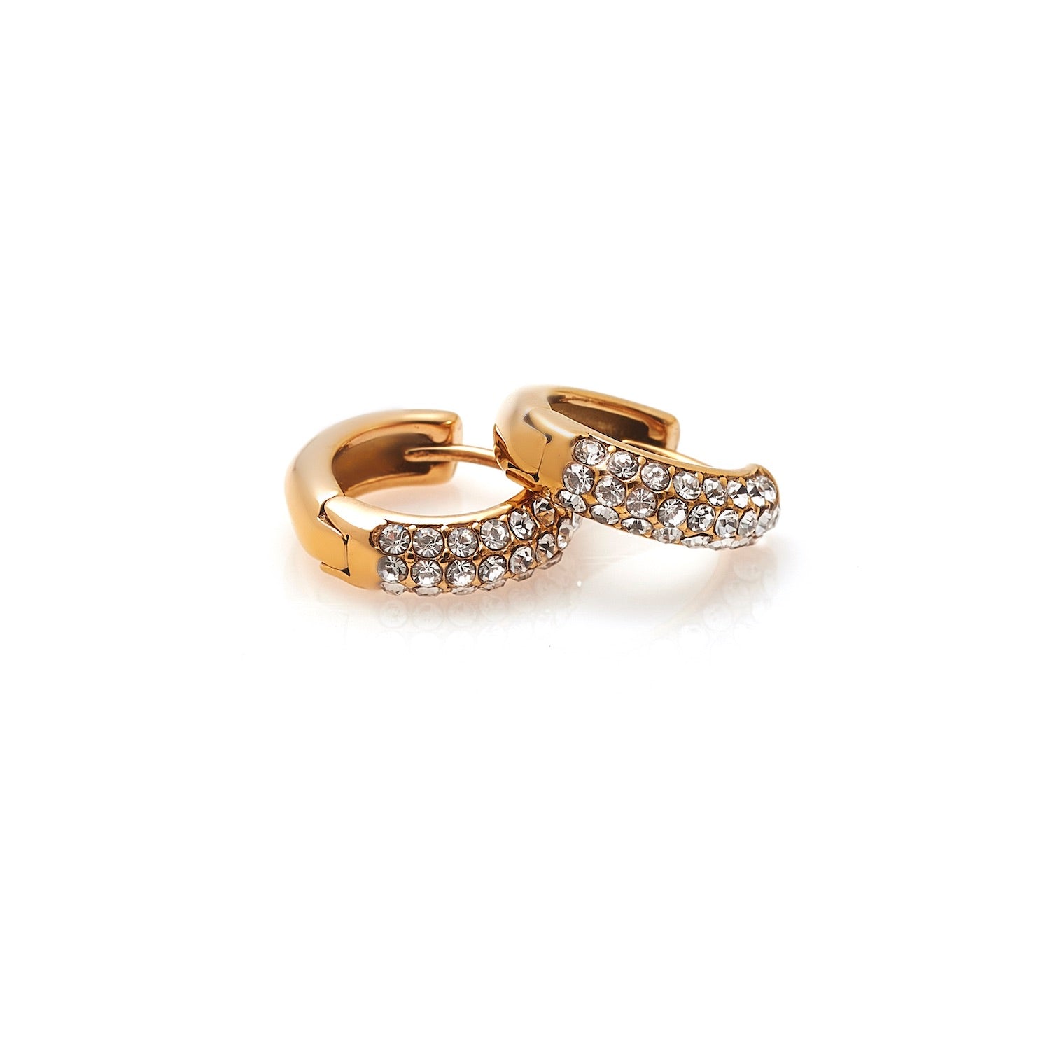Silk & Steel Astra hoop earring with cubic zirconia in 14k gold-plated stainless steel.