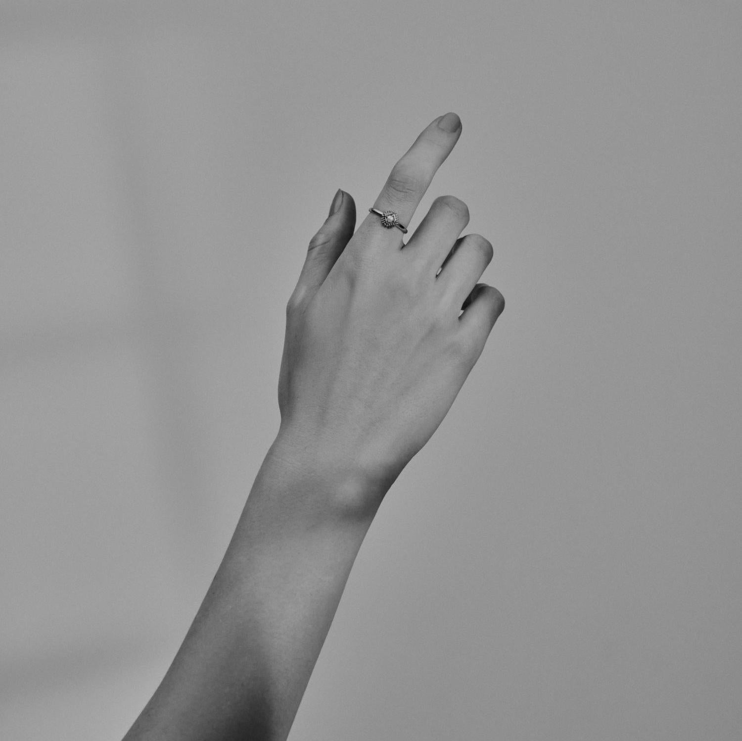 Silk & Steel Jewellery Petite Perle Ring - Pearl + Silver