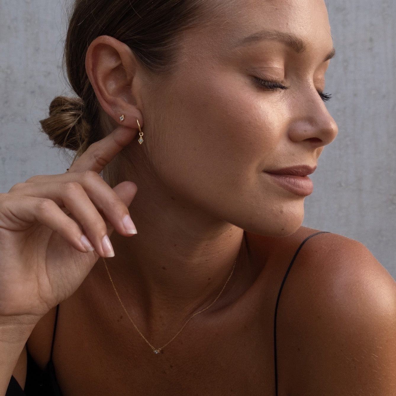 Silk & Steel Jewellery Superfine Keepsake Stud Blue Topaz + Gold