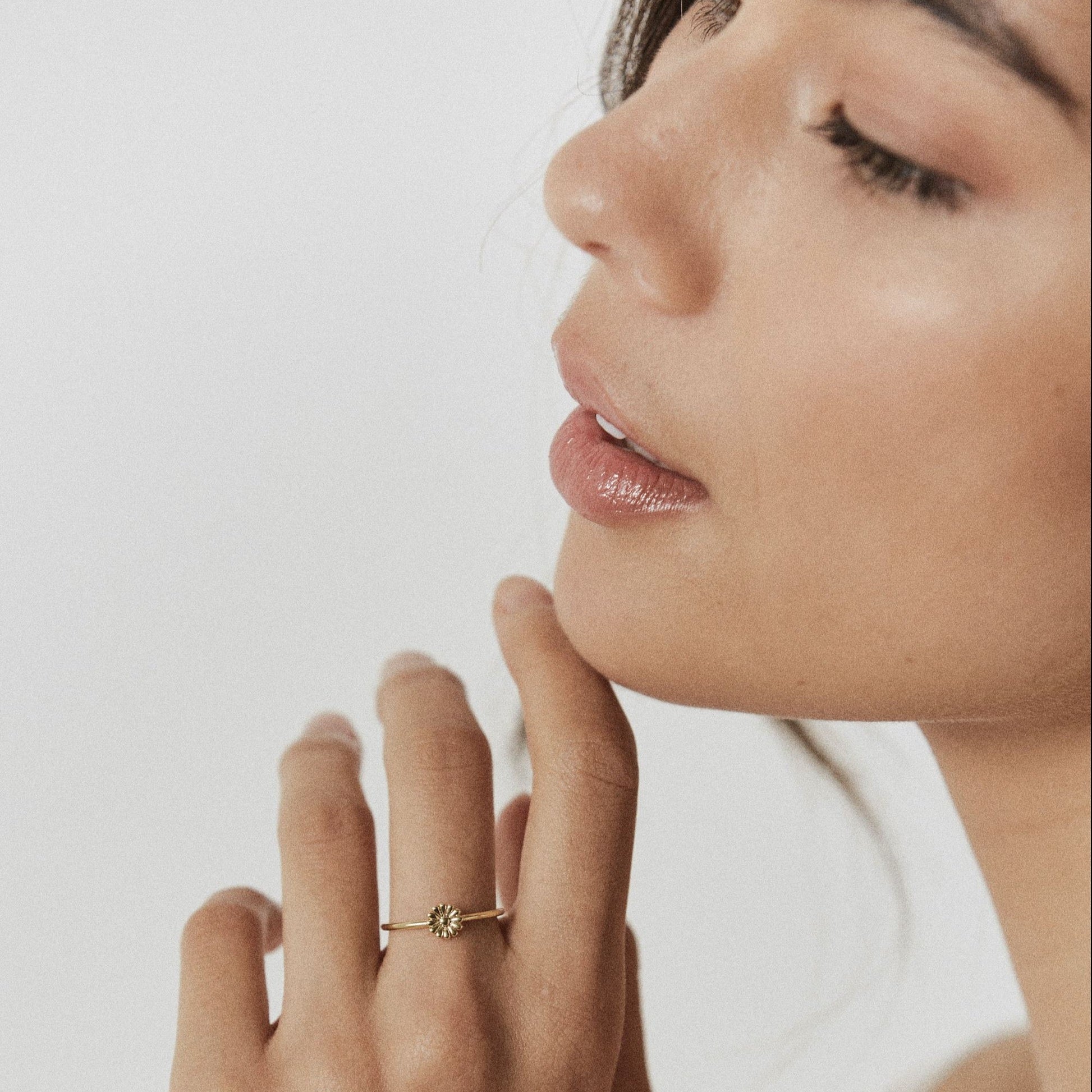 Silk & Steel Jewellery Superfine Daisy Ring Silver