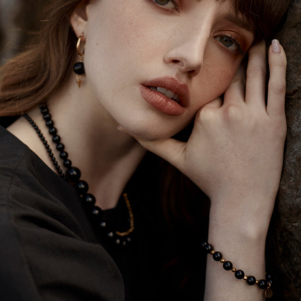 Silk & Steel Jewellery Aurora Bracelet Black Onyx + Gold
