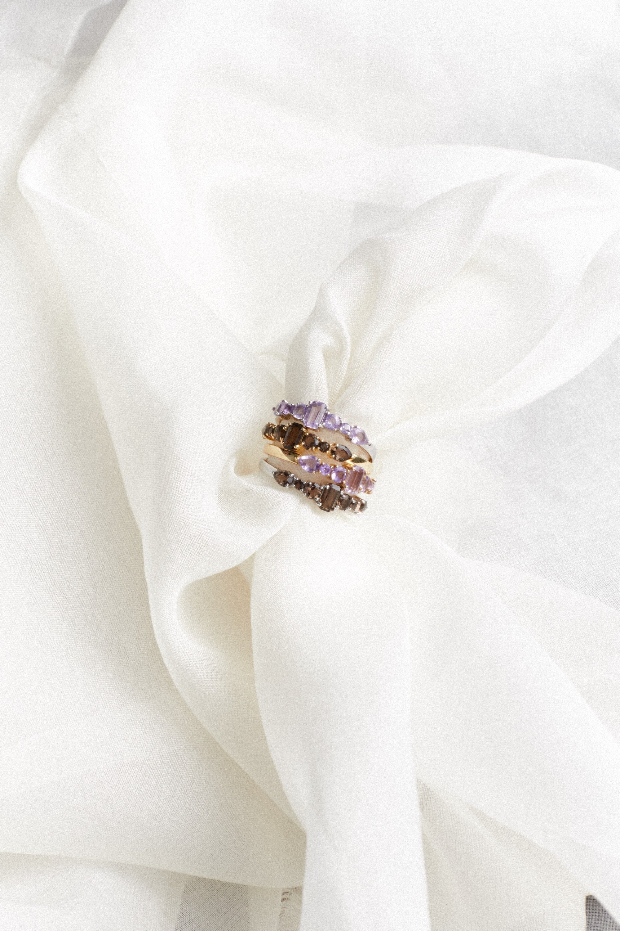 The Beauty of Handmade Jewellery: Crafting Uniqueness with Artistry