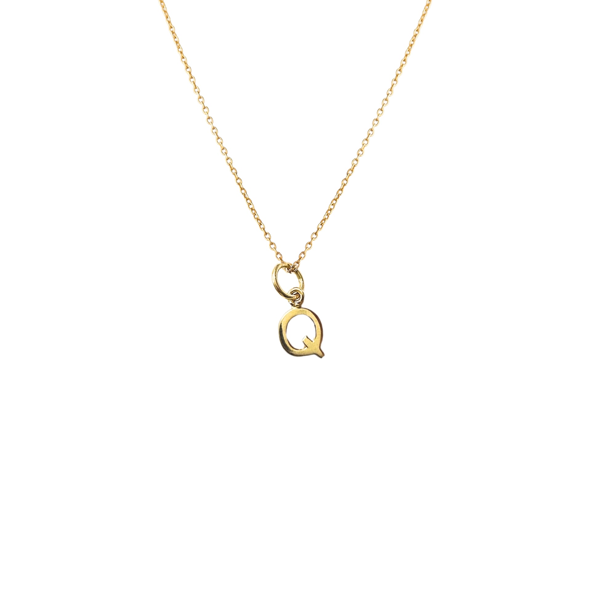 Initial 'Q' Necklace Gold