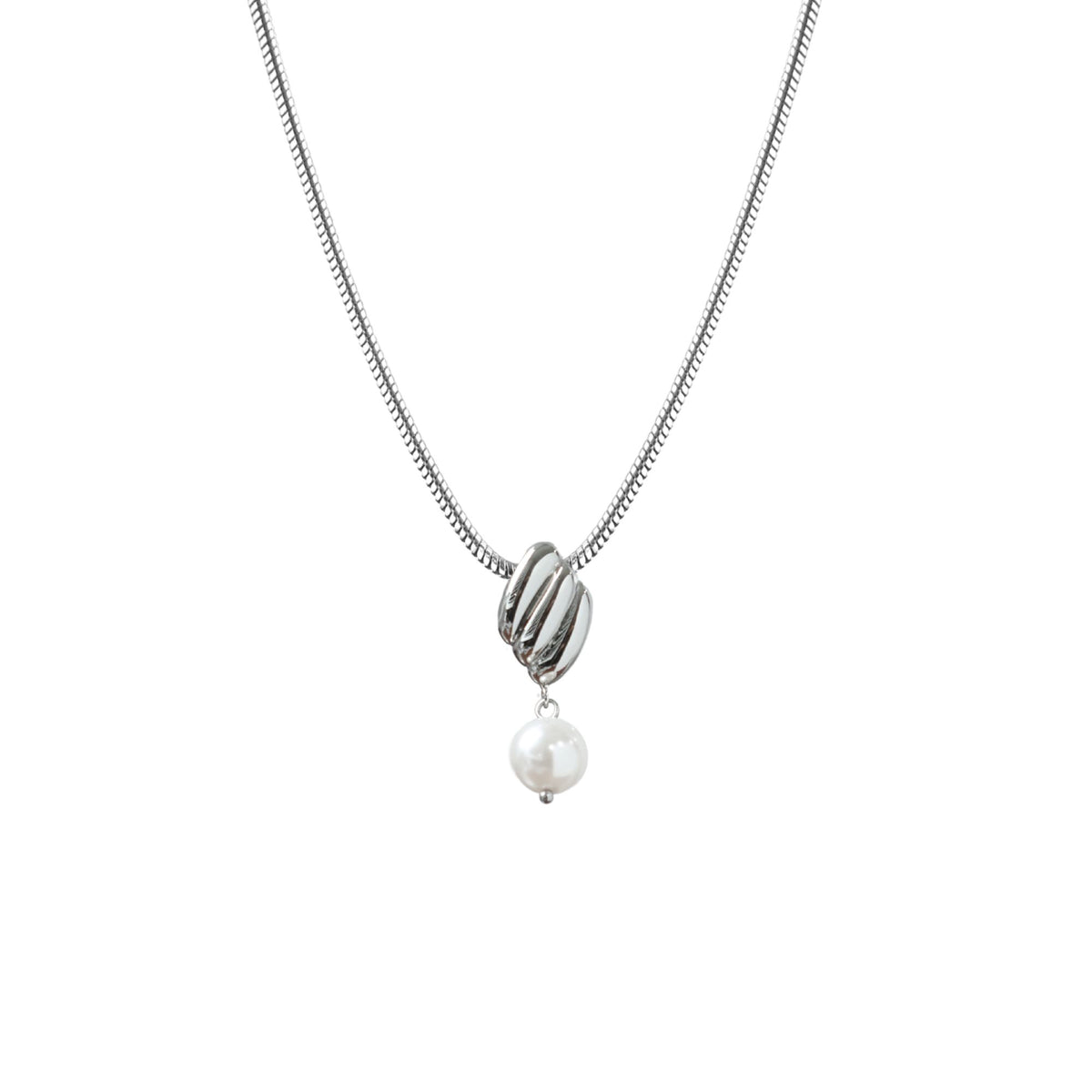 Statement Pearl Pendant Necklace Silver