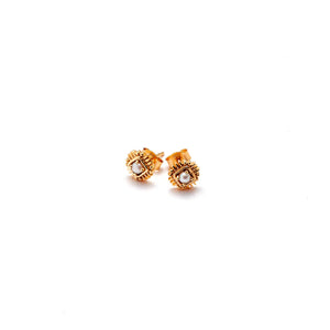 Silk & Steel Jewellery Petite Perle Stud Earrings – Pearl + Gold