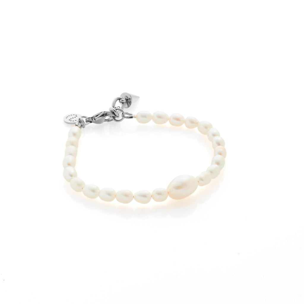 Silk & Steel Pearl Bracelet in  rhodium-plated stainless steel, hand strung with freshwater pearls.