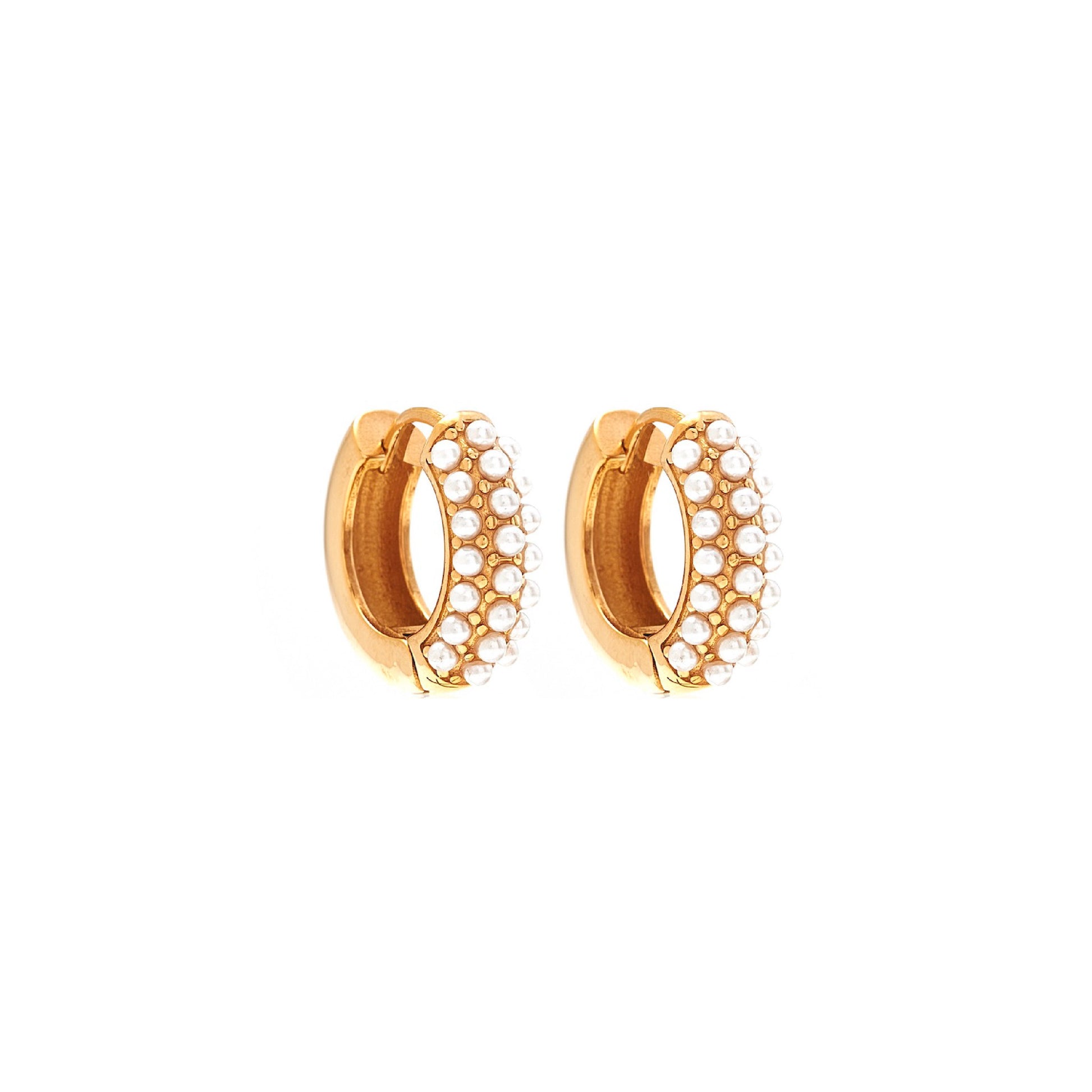 Silk & Steel Amara hoop earrings with pearls in 14k gold-plated stainless steel.