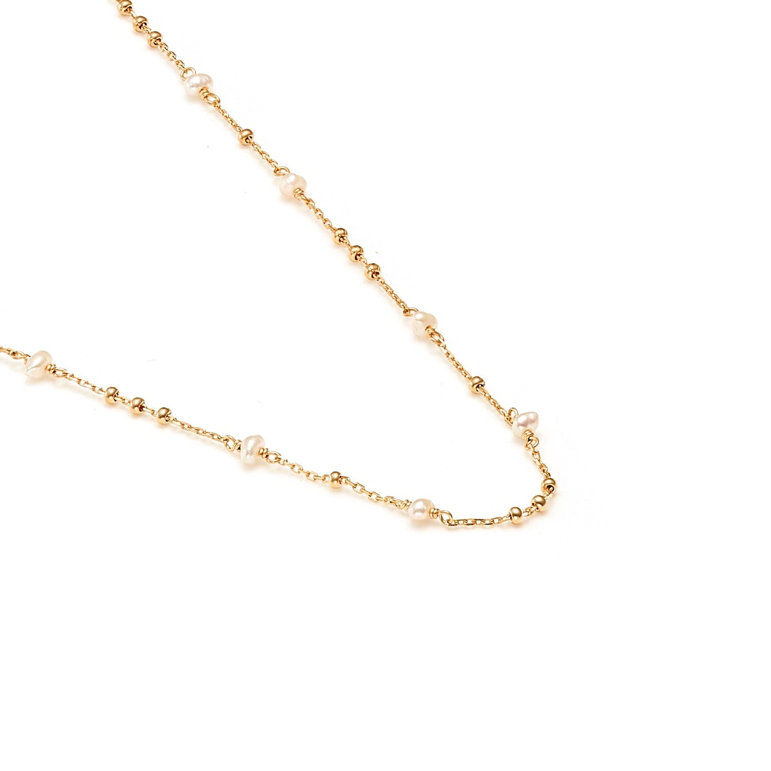 Superfine Dotty Necklace in 14k gold-plated Sterling Silver with Freshwater Pearls| Silk & Steel Jewellery