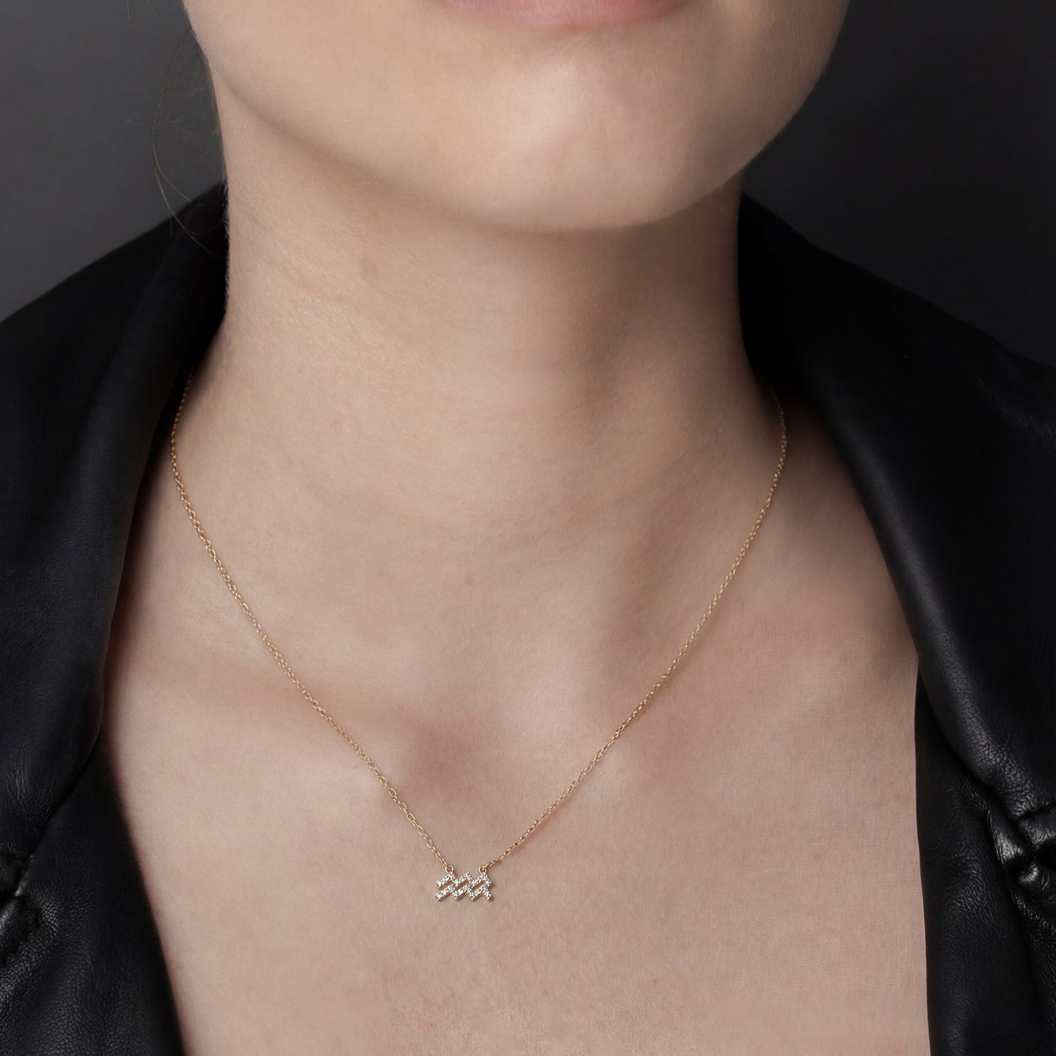 Silk & Steel Jewellery Aquarius Star Sign Pendant Necklace in 14k gold-plated Sterling Silver with Cubic Zirconias