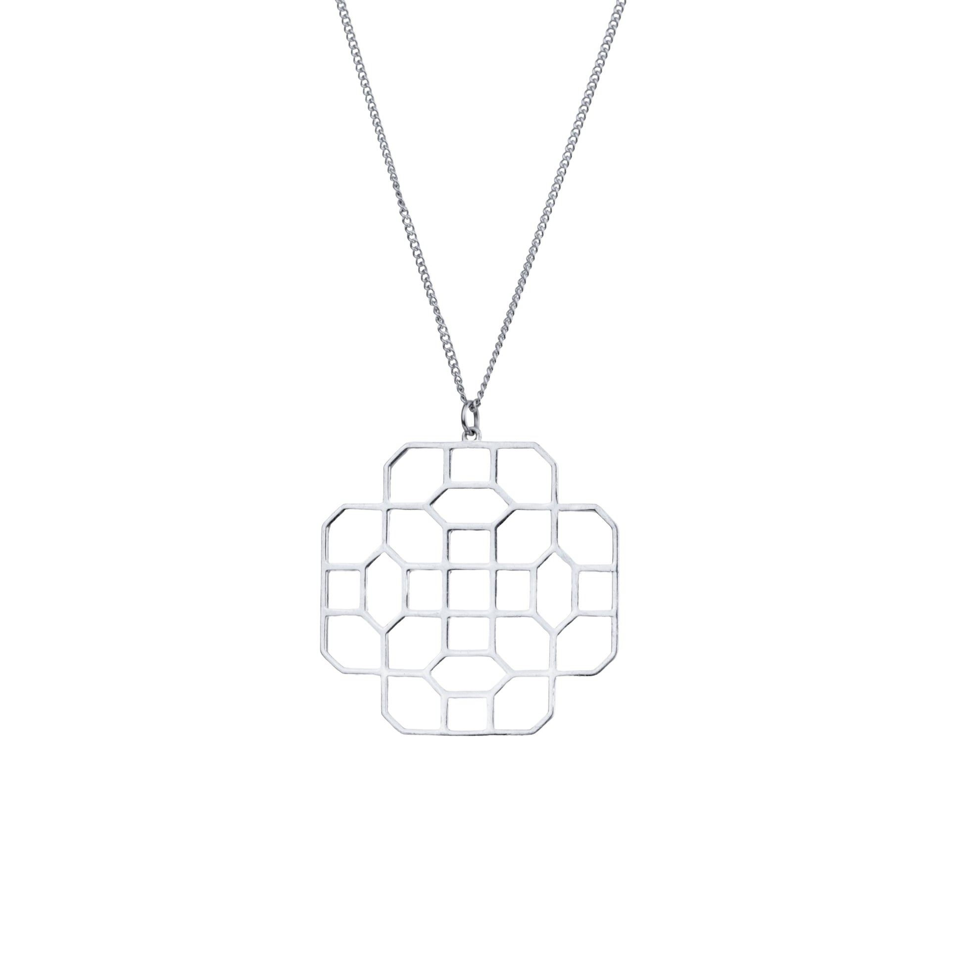 Stately Necklace Silver