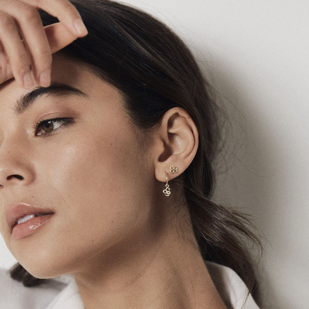 Superfine Serpent Stud Earrings Silver