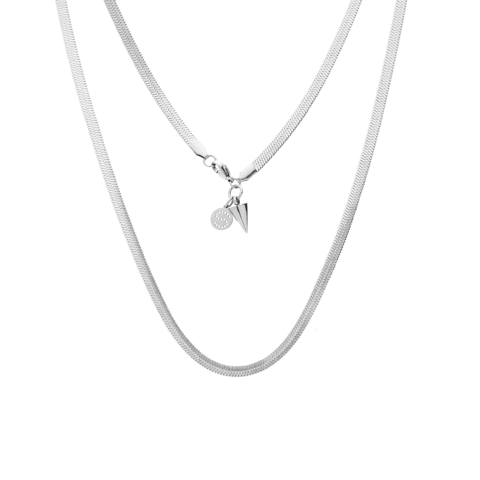Silk & Steel Silky Herringbone necklace silver
